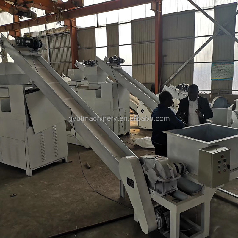 Função de estampação de sabonetes de banho Máquinas de estampação de pressão para fabricação de sabonetes multifunção para 2024