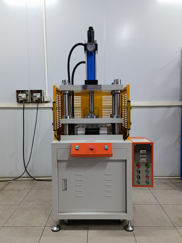 Máquina de prensagem de espuma de bola de bomba de banho de cor de alta produtividade para hotel Spa Home Spa