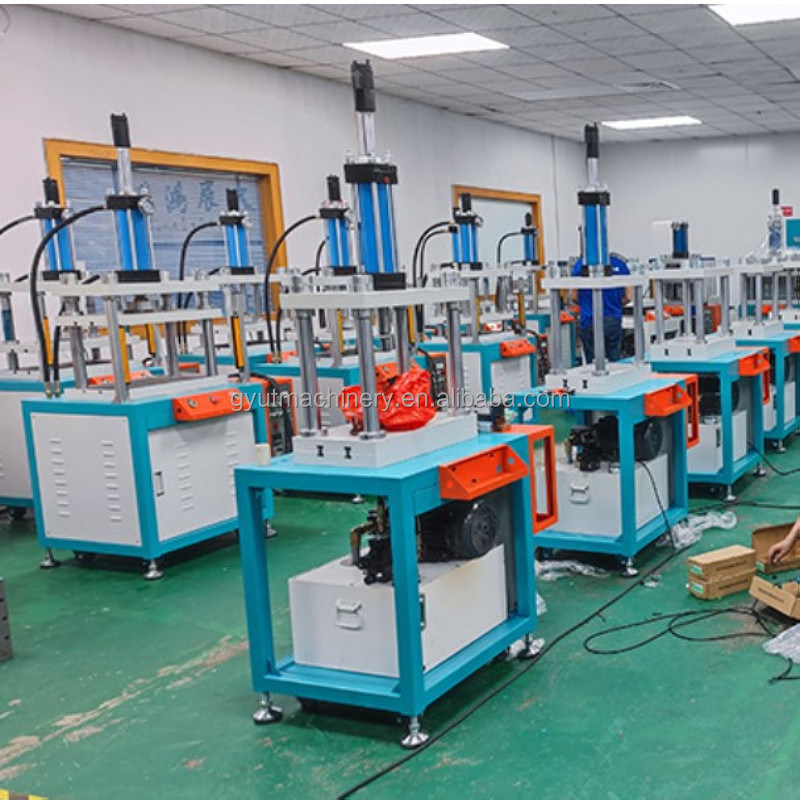 Máquina hidráulica de fabricação de bombas de banho ideal para produção de maquinas de shampoo