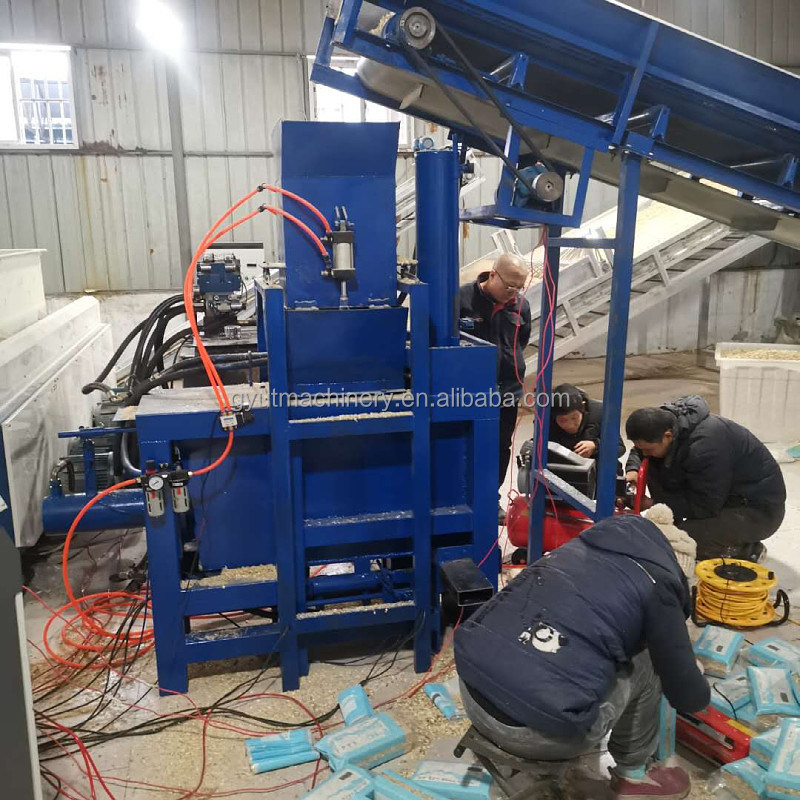 Material de embalagem de madeira Máquina de embalagem multifunção para roupa de cama de animais 1000g por saco