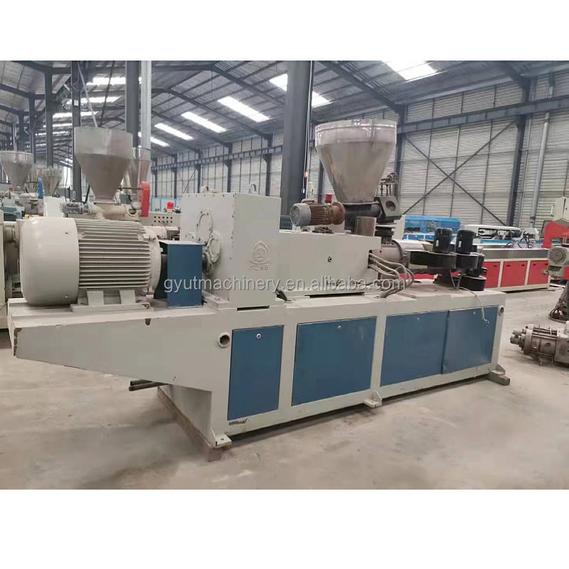 65/132 Máquina de fabricação de tubos de cone duplo de segunda mão 20mx2.5mx2.2m para processamento de plásticos