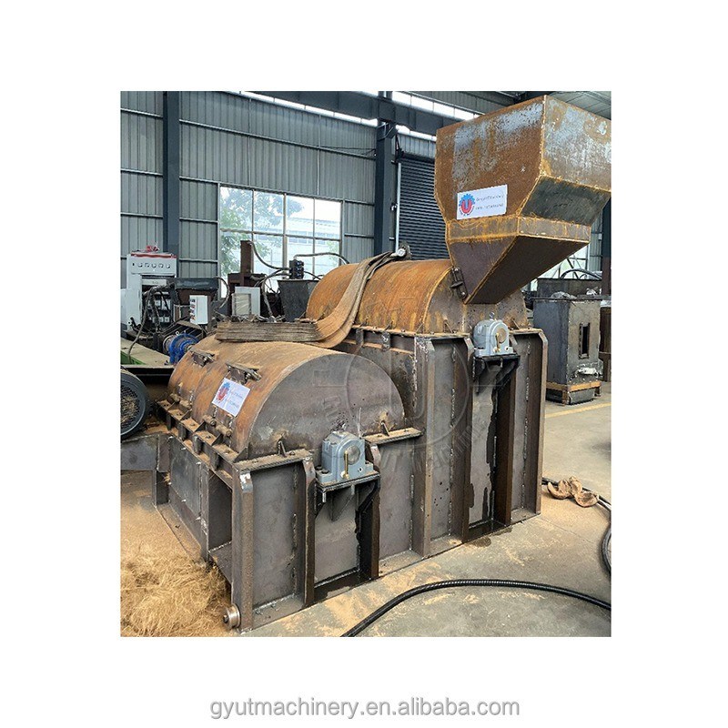 Máquina de fabricação de blocos de turfa de coco de alta capacidade com produção de 140-150 blocos por hora