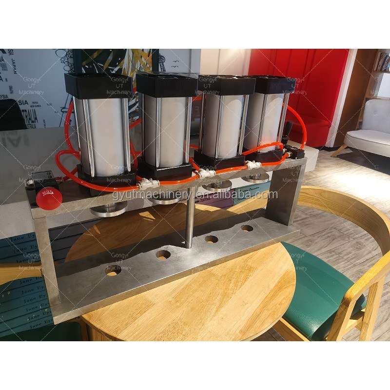 Fácil de operar Máquina de prensagem de bolas de bomba de banho pneumática manual com peças de reposição gratuitas