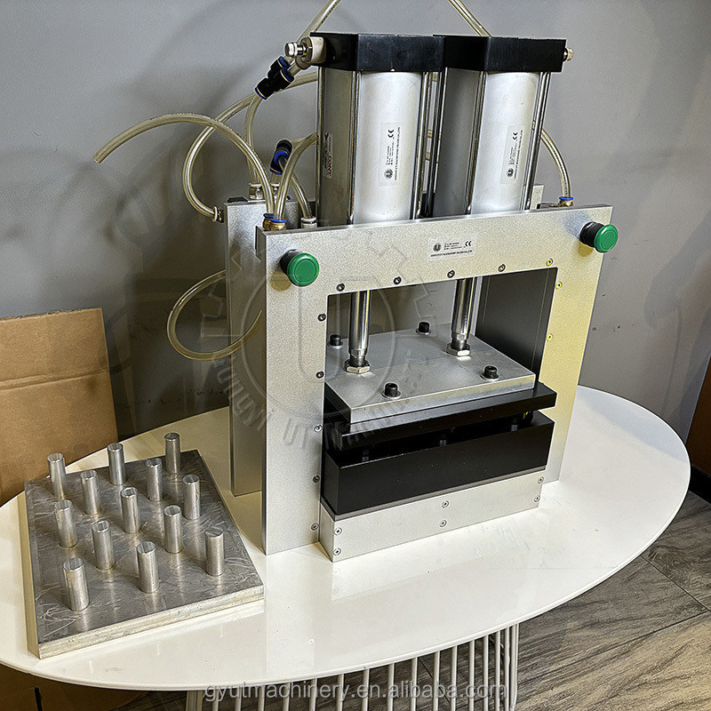 Máquina de Prensa de Bomba de Banho para SPA 100% Automática de Fabricação de Molde de Esferas de Banho Pneumática