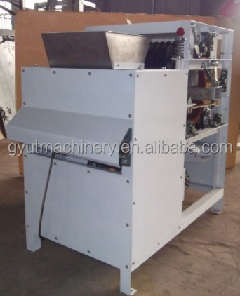 Máquina de descascagem húmida de 85-95% de núcleo inteiro para craqueamento e craqueamento de núcleo de damasco