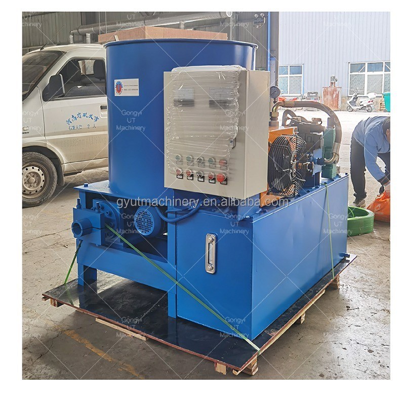 400 kg por hora Máquina de prensagem de pistão de biomassa hidráulica de madeira com desempenho em 2024