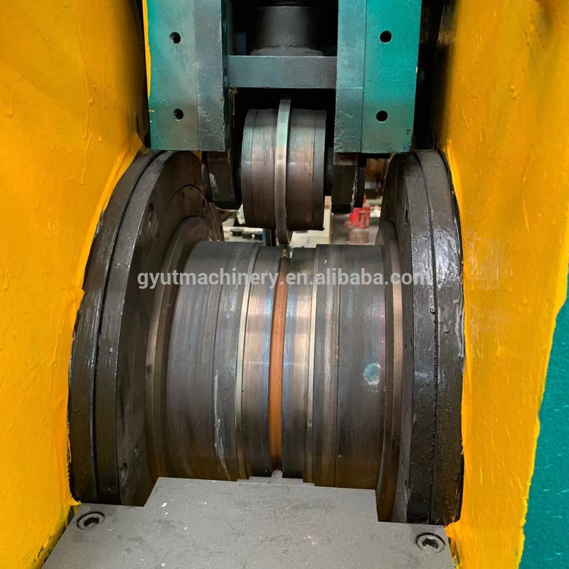 Máquina de prensagem por extrusão de ação única para lâmina de entrada de cobre, alumínio e latão 8-30 mm