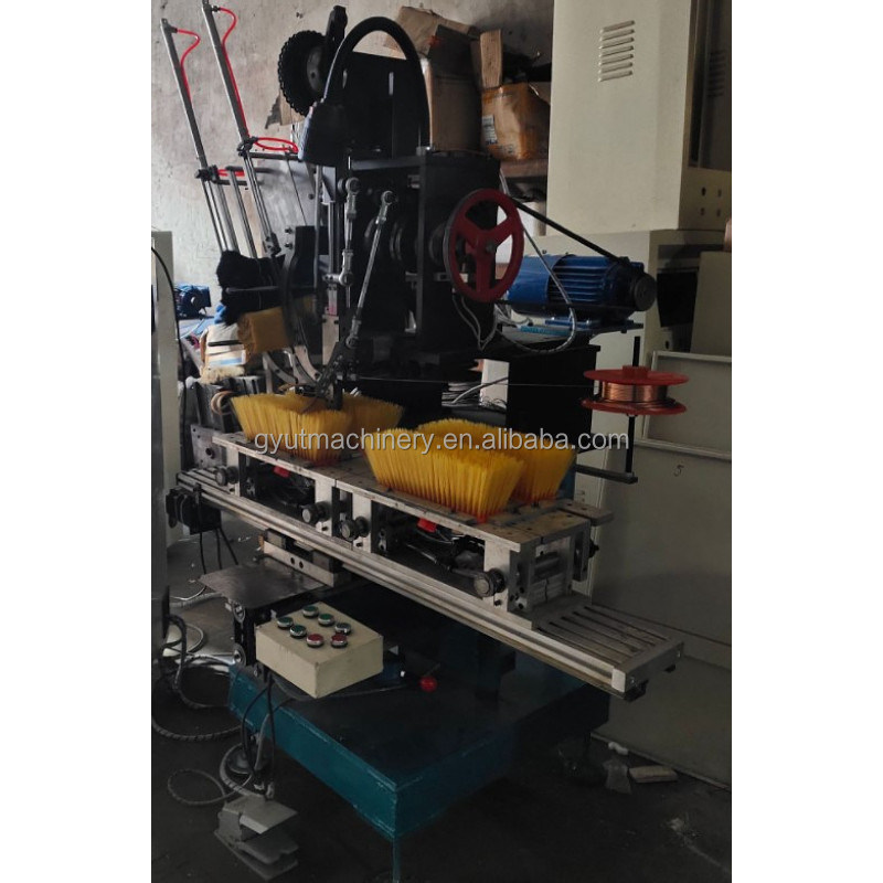 Máquina de tufar vassouras de duplo estágio para a produção de vassouras, incluindo peças sobressalentes