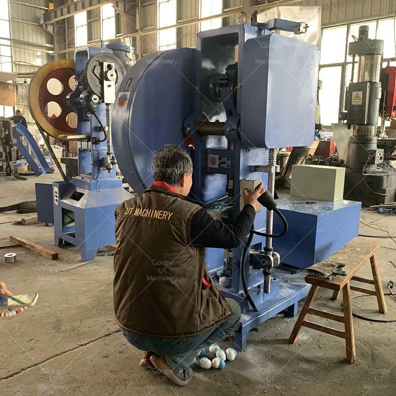 Máquina de prensagem hidráulica de bombas de banho para fazer bombas de banho orgânicas de ouro 5L