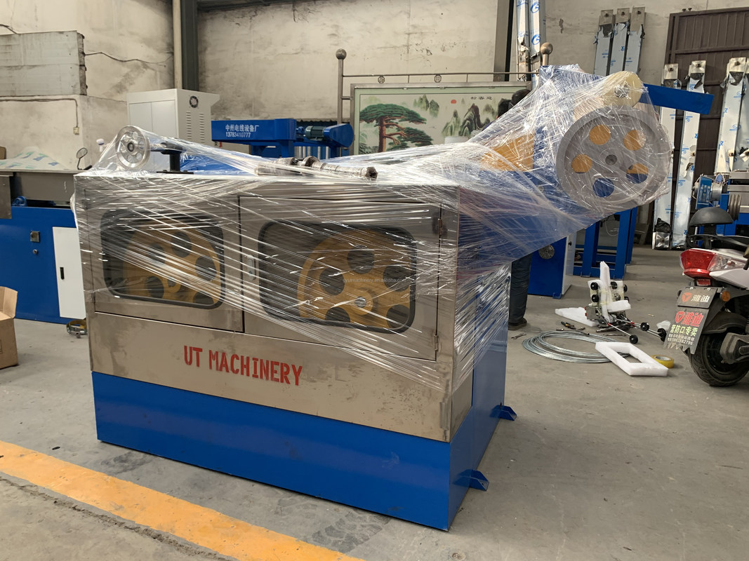 Fábrica de cabos elétricos de núcleo de alta potência com máquina de isolamento de fios